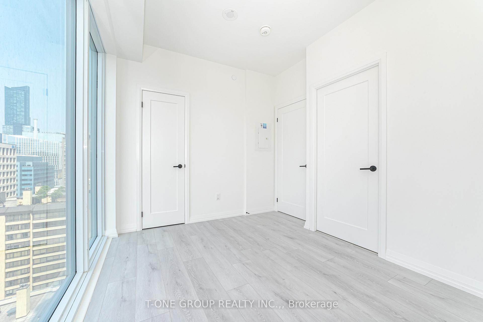 Photo 25 of Unit 2403, 280 Dundas Street W, Toronto, Kensington-Chinatown — HOMEH