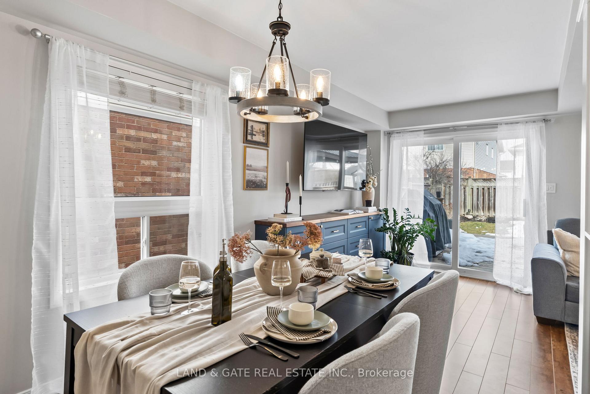 Photo 13 of 211 High Street, Clarington, Bowmanville — HOMEH