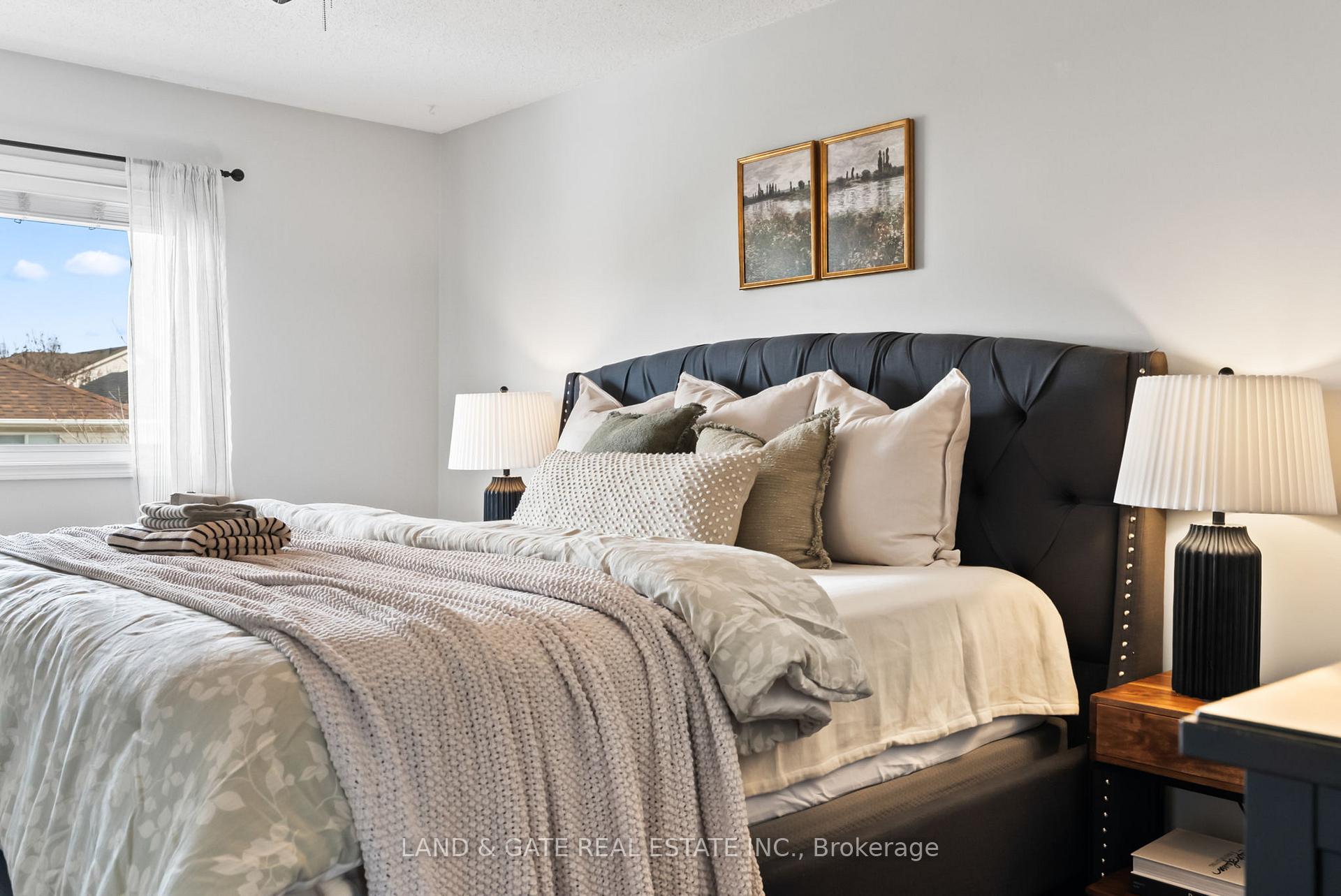 Photo 25 of 211 High Street, Clarington, Bowmanville — HOMEH