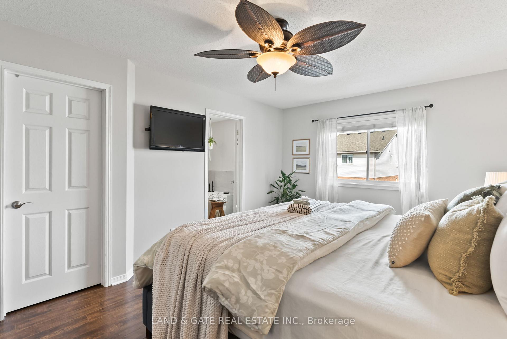 Photo 34 of 211 High Street, Clarington, Bowmanville — HOMEH