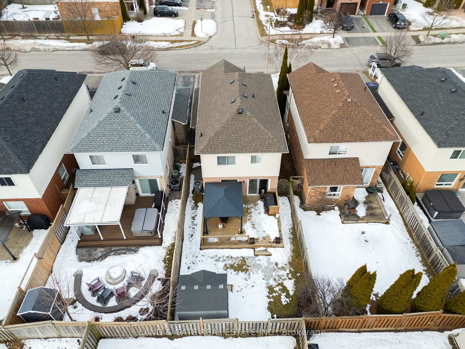 Photo 47 of 211 High Street, Clarington, Bowmanville — HOMEH
