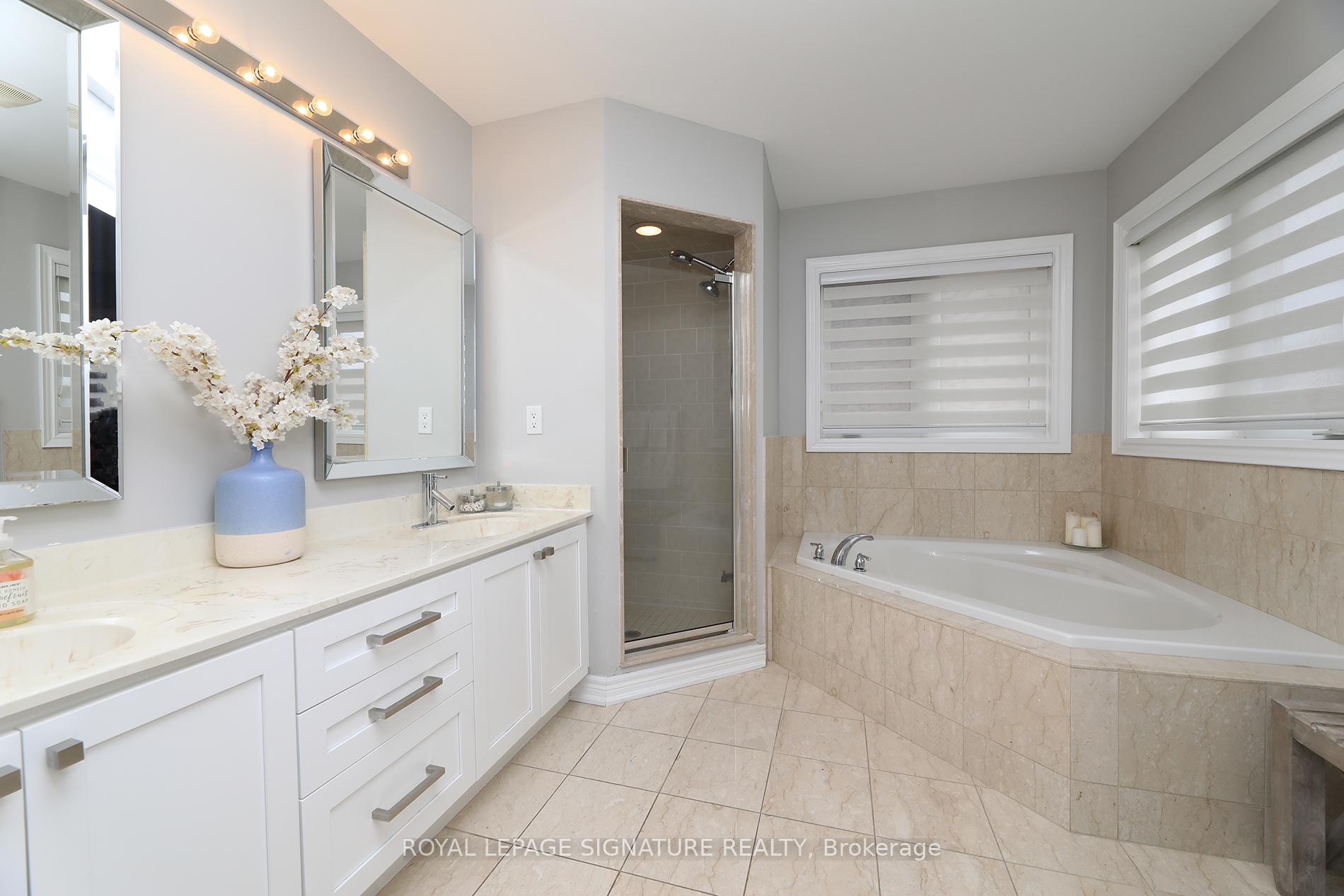 Photo 14 of 17 Southvale Drive, Vaughan, Patterson — HOMEH