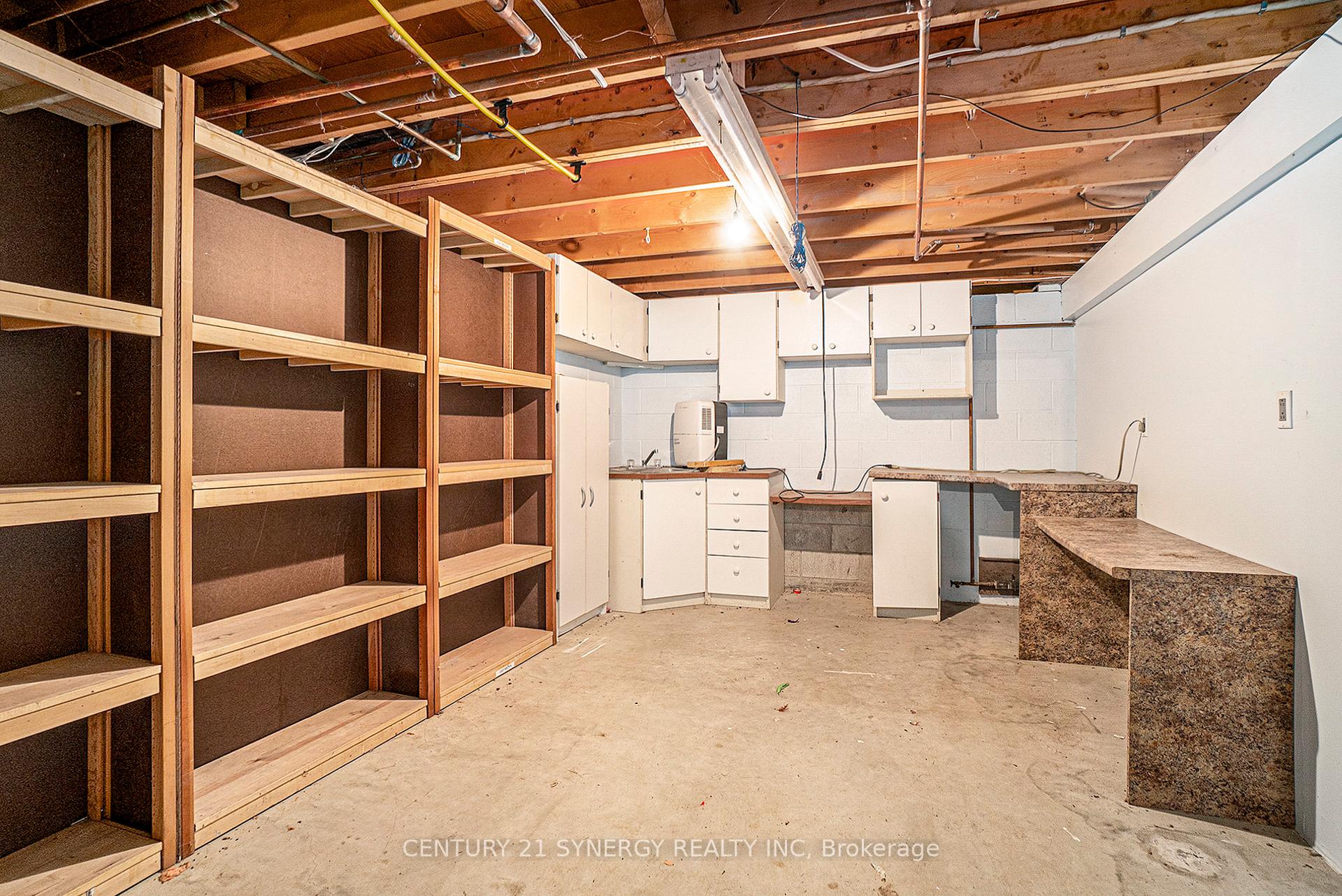 Photo 21 of 6 Strathcona Street, Smiths Falls — HOMEH