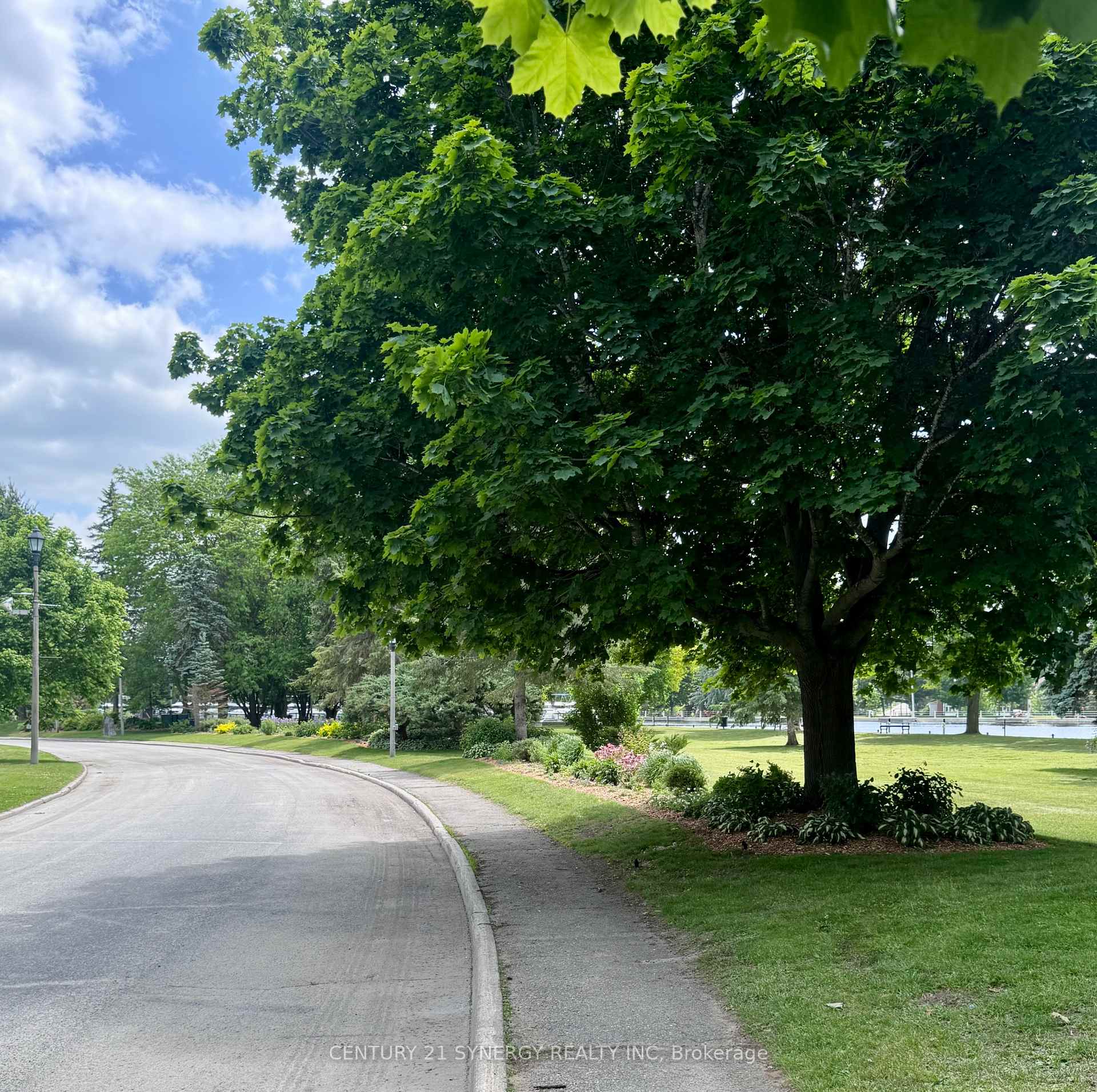Photo 37 of 6 Strathcona Street, Smiths Falls — HOMEH