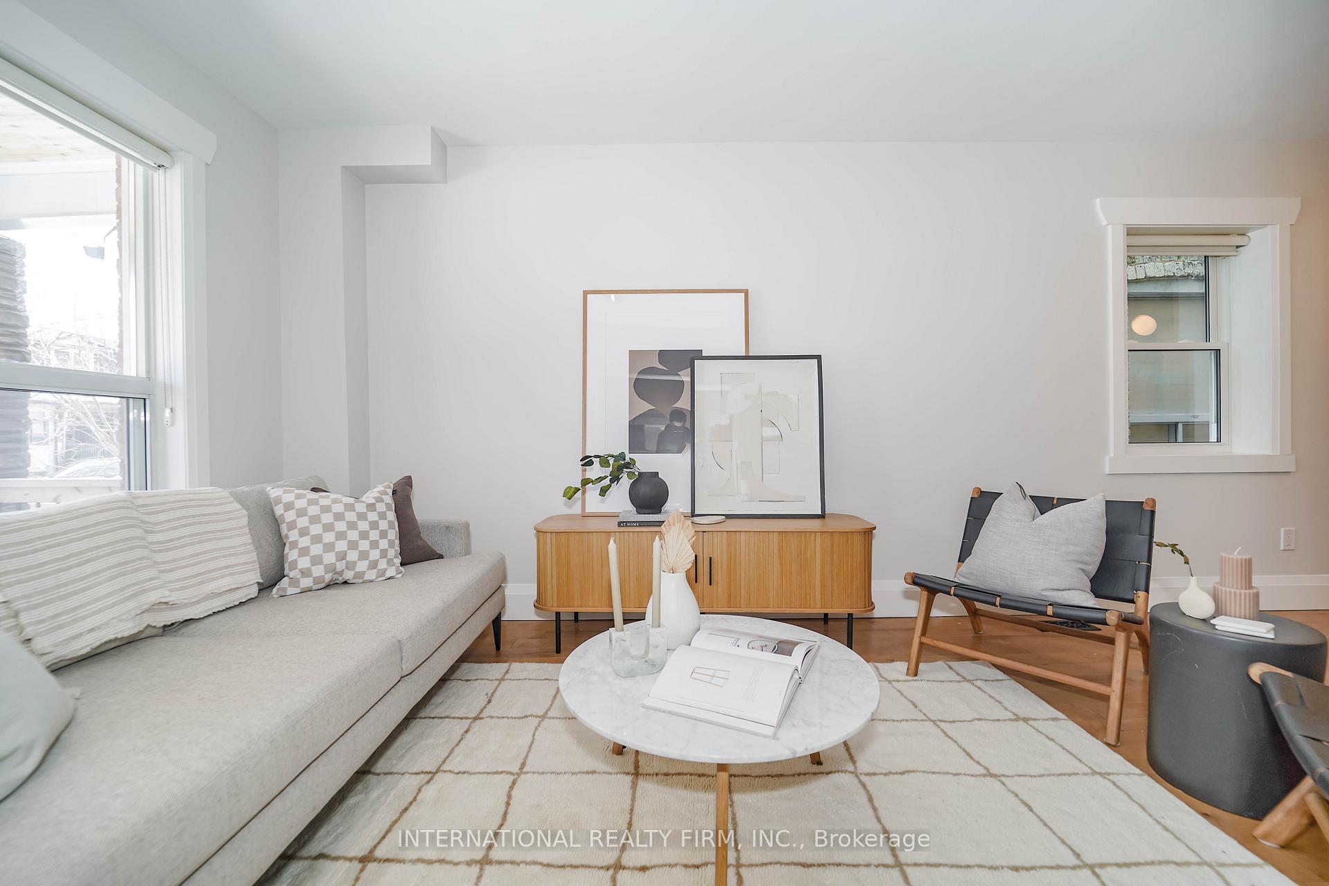 Photo 5 of 600 Rhodes Avenue, Toronto, Greenwood-Coxwell — HOMEH