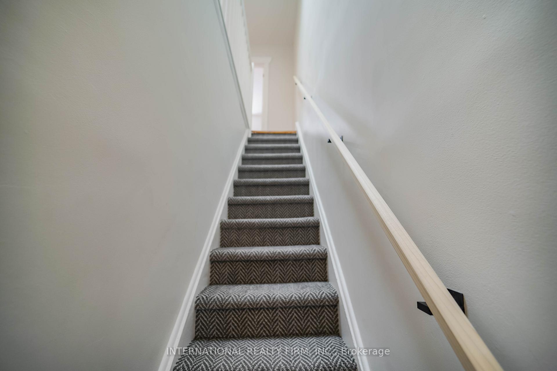Photo 15 of 600 Rhodes Avenue, Toronto, Greenwood-Coxwell — HOMEH