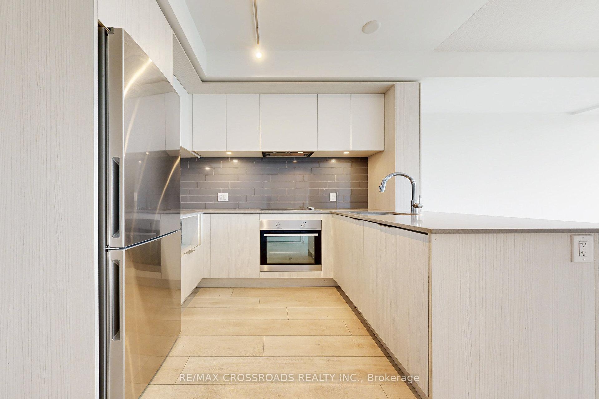 Photo 9 of Unit 808, 225 Sumach Street, Toronto, Regent Park — HOMEH