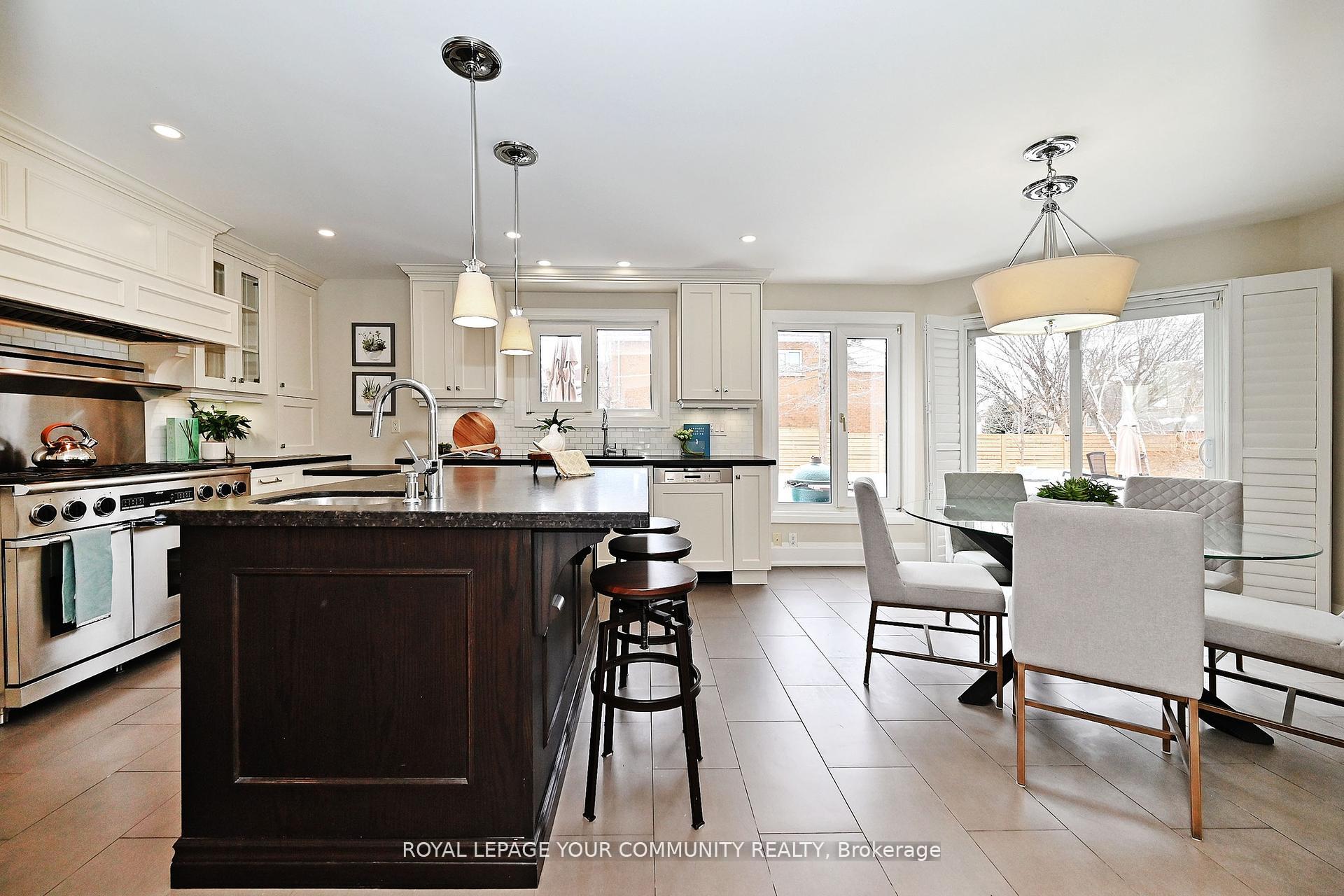 Photo 14 of 40 Frankie Lane, Vaughan, East Woodbridge — HOMEH