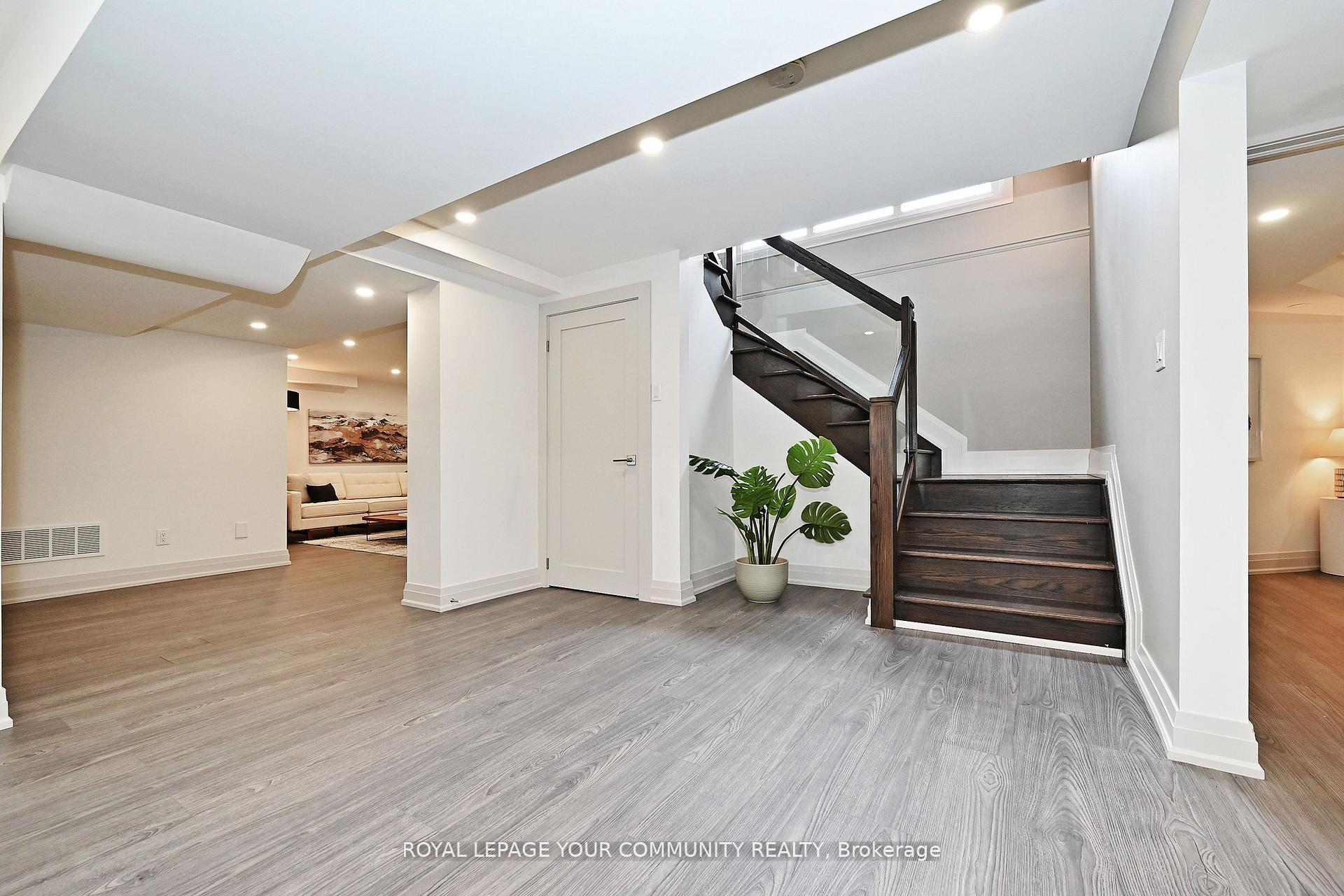 Photo 26 of 40 Frankie Lane, Vaughan, East Woodbridge — HOMEH
