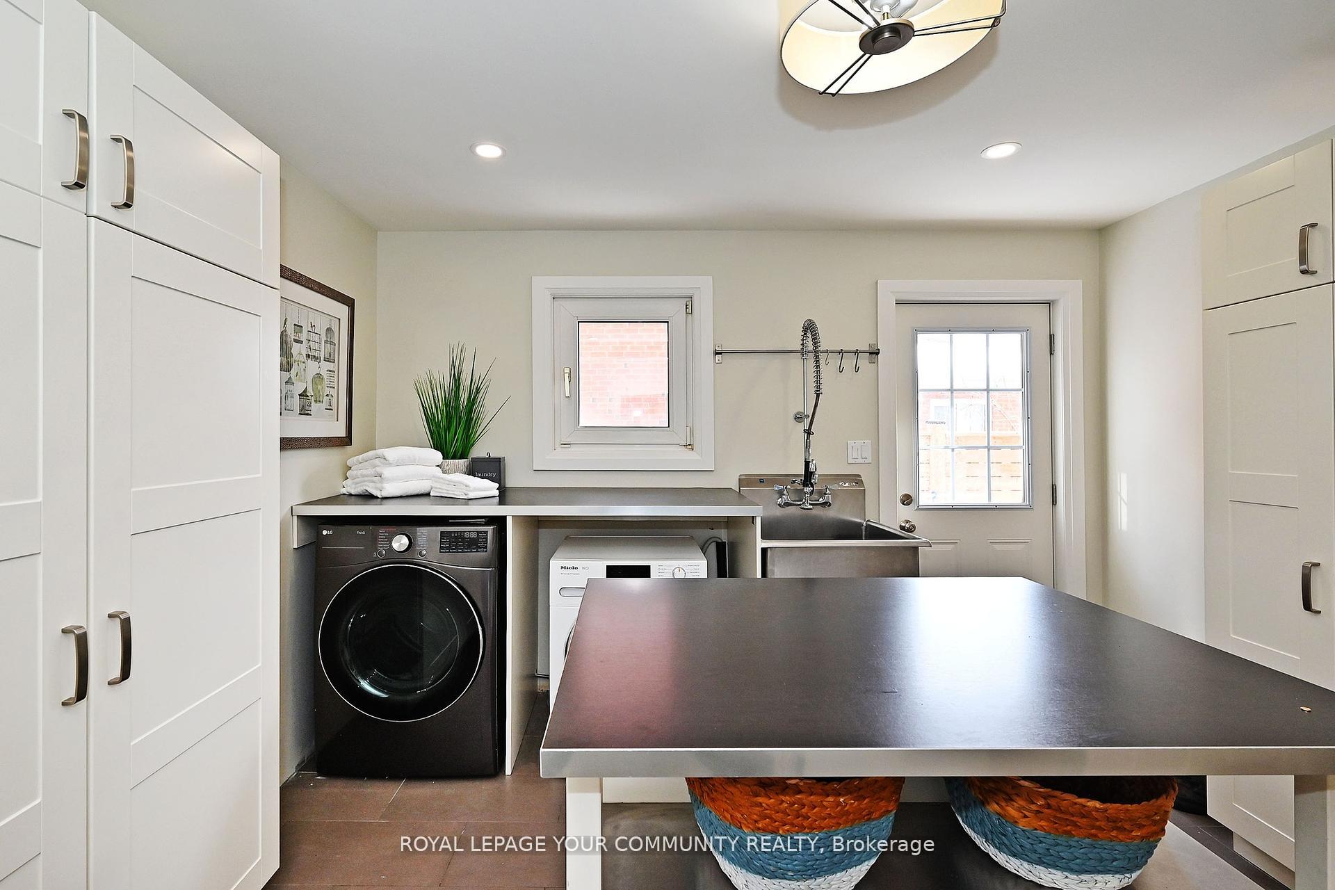 Photo 34 of 40 Frankie Lane, Vaughan, East Woodbridge — HOMEH