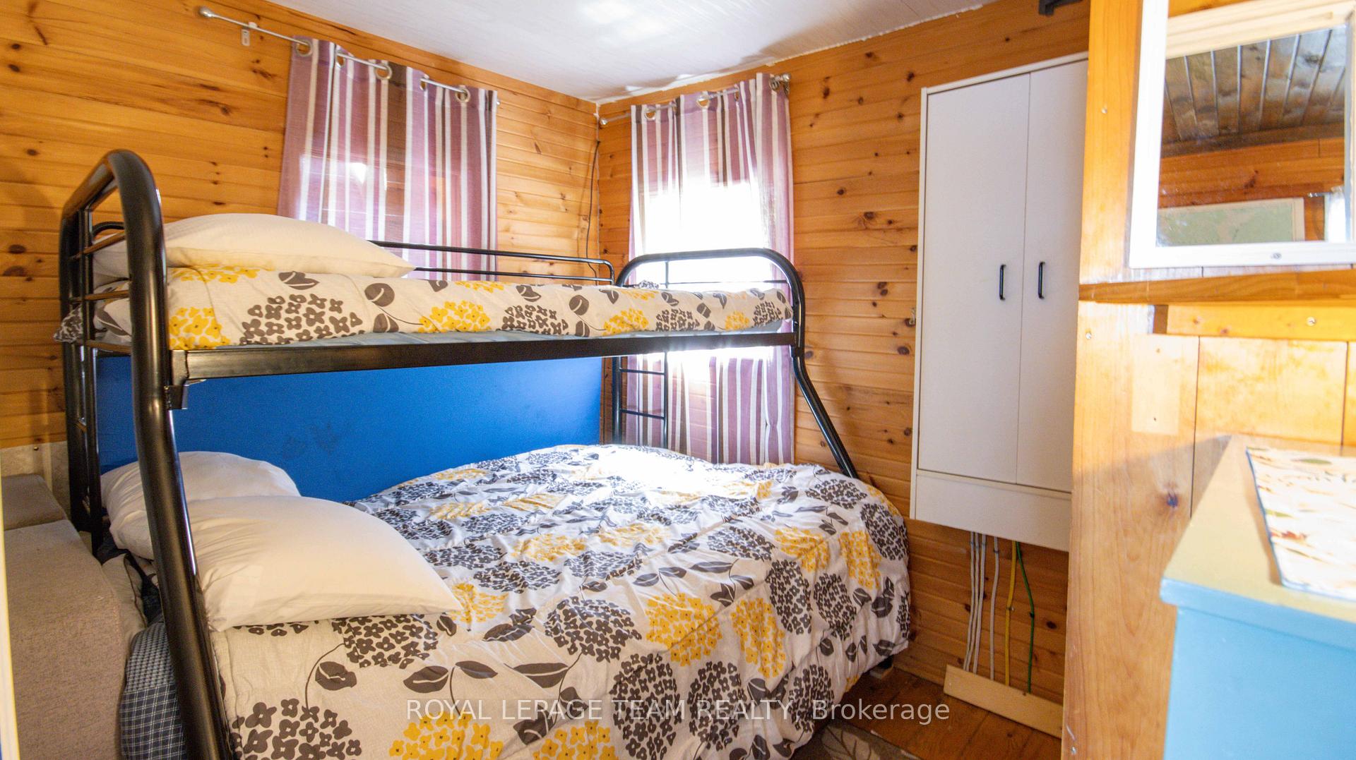 Photo 5 of 124A Lakeshore Lane, South Algonquin — HOMEH