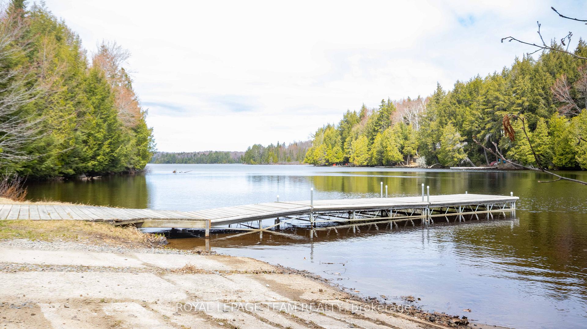 Photo 31 of 124A Lakeshore Lane, South Algonquin — HOMEH