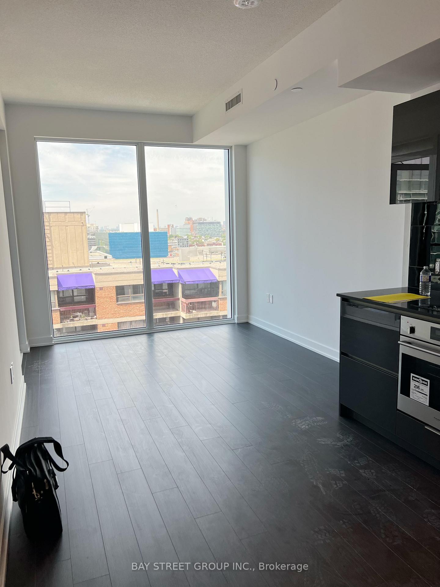 Photo 10 of Unit 1311, 121 St Patrick Street, Toronto, Kensington-Chinatown — HOMEH