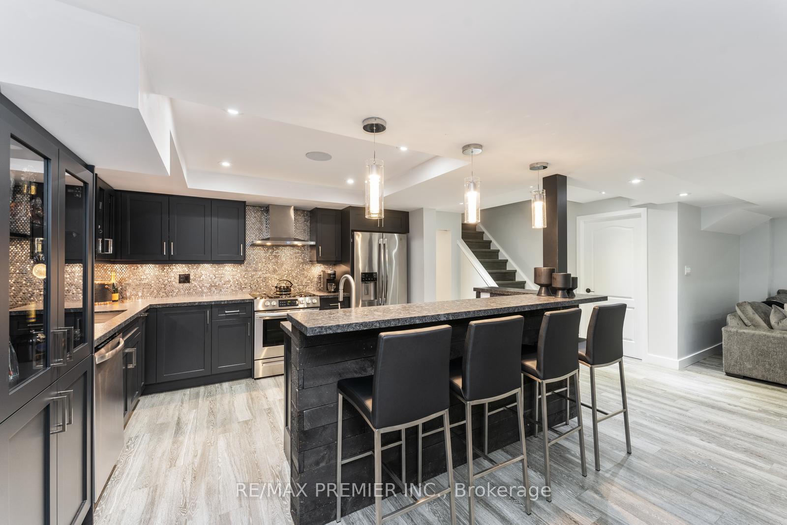 Photo 30 of 175 Trudeau Drive, Vaughan, Vellore Village — HOMEH