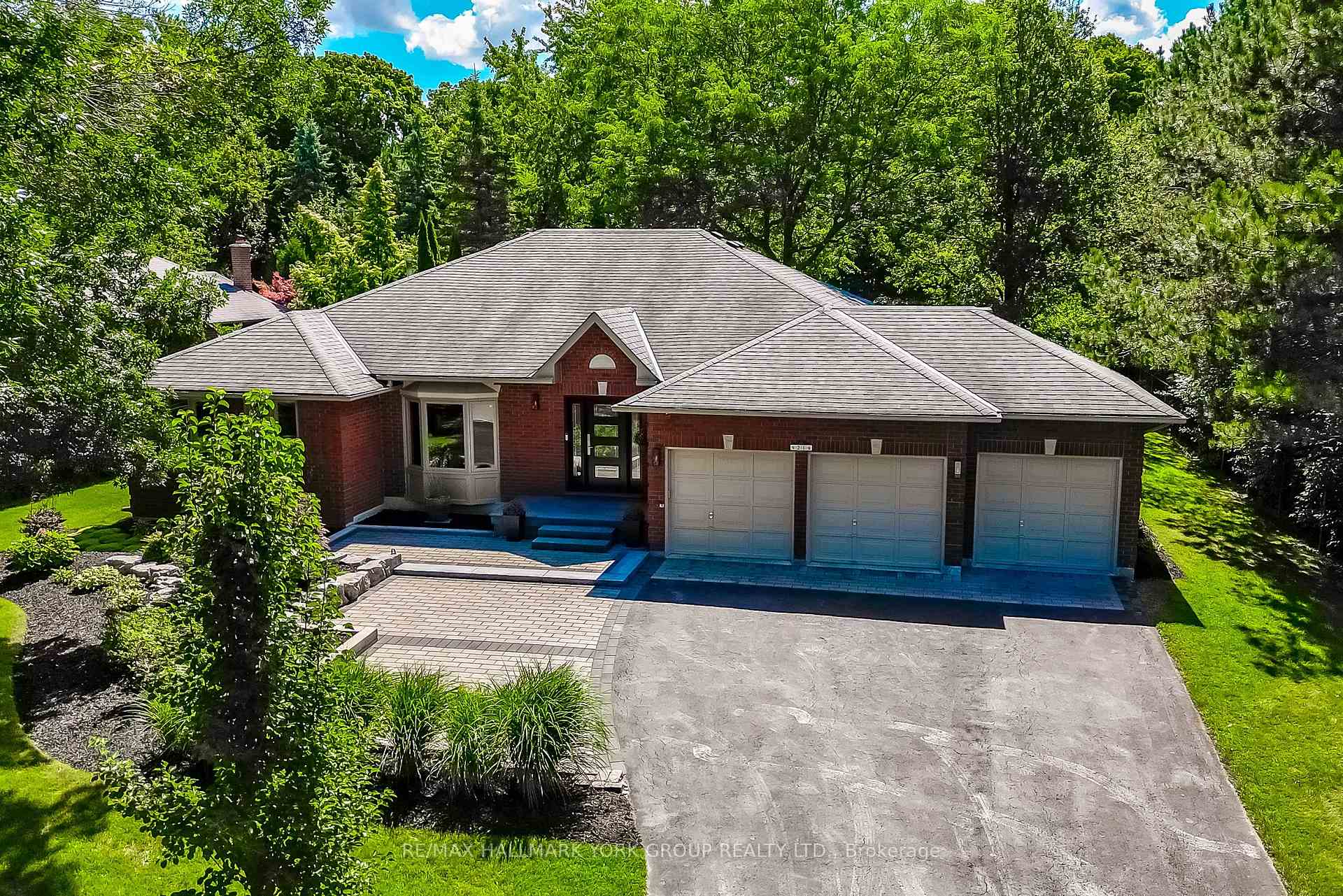 Photo 6 of 21 Treegrove Circle, Aurora, Hills of St Andrew — HOMEH