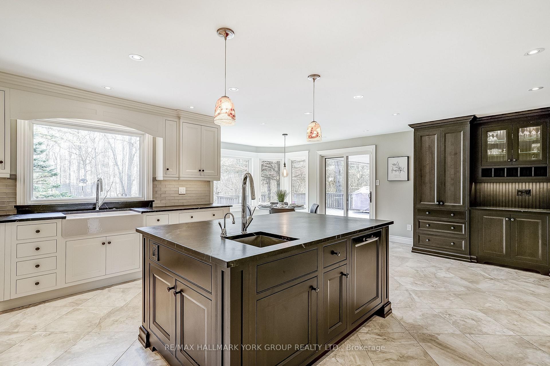 Photo 17 of 21 Treegrove Circle, Aurora, Hills of St Andrew — HOMEH