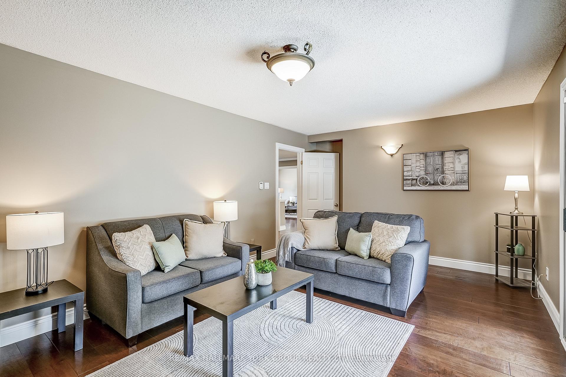 Photo 22 of 21 Treegrove Circle, Aurora, Hills of St Andrew — HOMEH