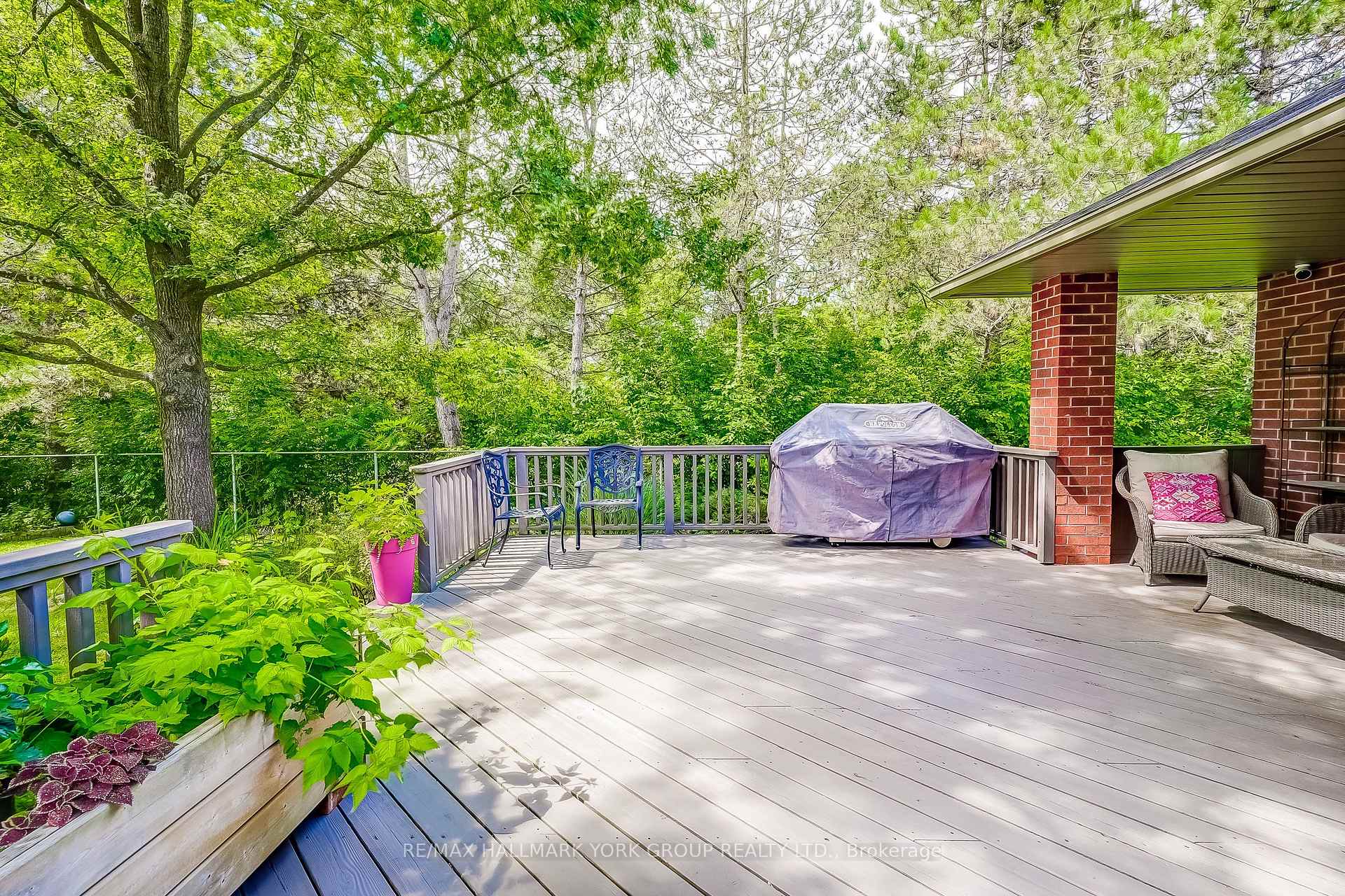 Photo 33 of 21 Treegrove Circle, Aurora, Hills of St Andrew — HOMEH