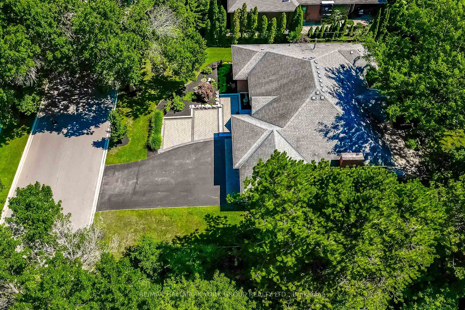 Photo 47 of 21 Treegrove Circle, Aurora, Hills of St Andrew — HOMEH