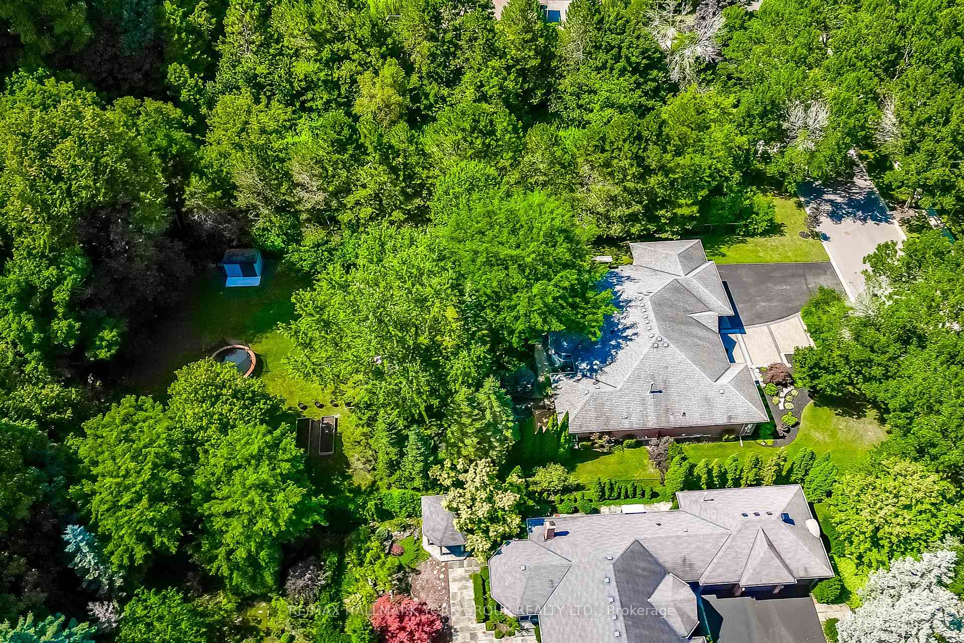 Photo 41 of 21 Treegrove Circle, Aurora, Hills of St Andrew — HOMEH