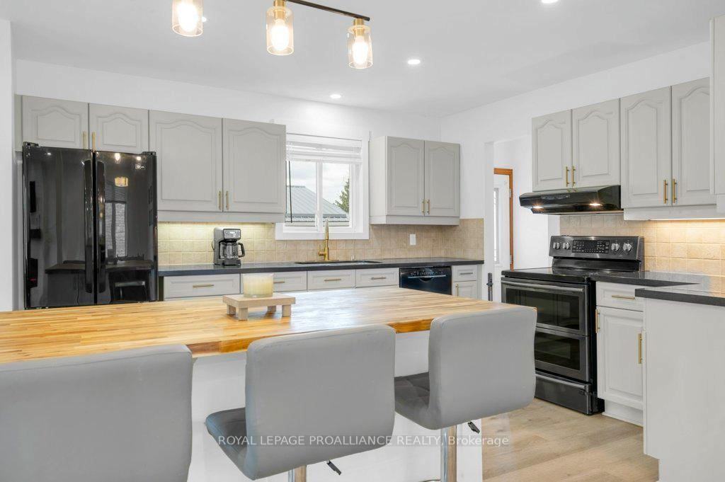 Photo 17 of 32 Tanner Drive, Stirling-Rawdon, Stirling Ward — HOMEH