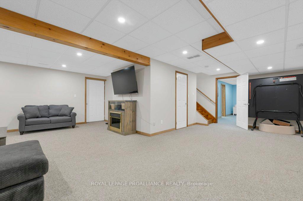 Photo 33 of 32 Tanner Drive, Stirling-Rawdon, Stirling Ward — HOMEH