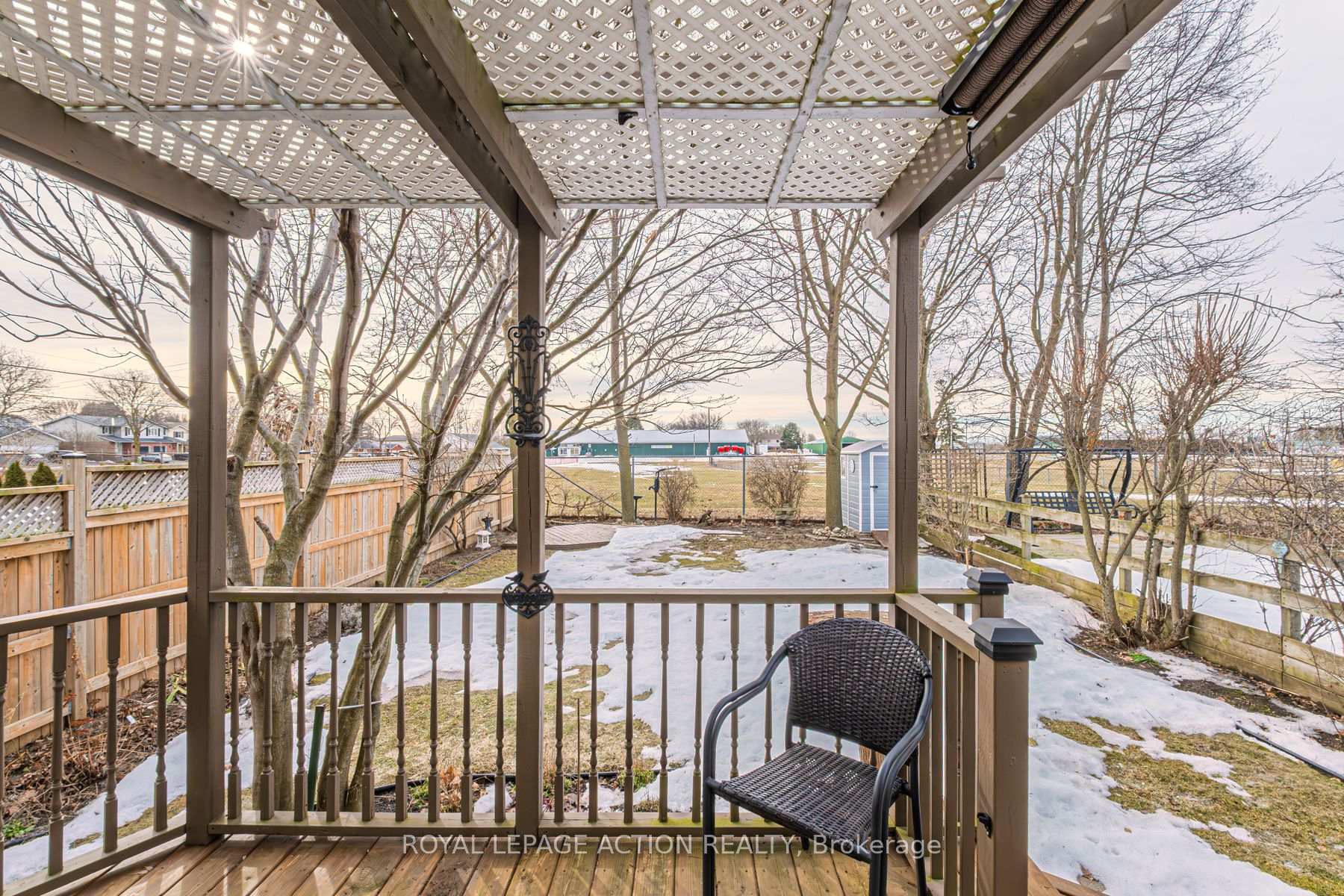 Photo 18 of 18 Whitlaw Way, Brant, Paris — HOMEH