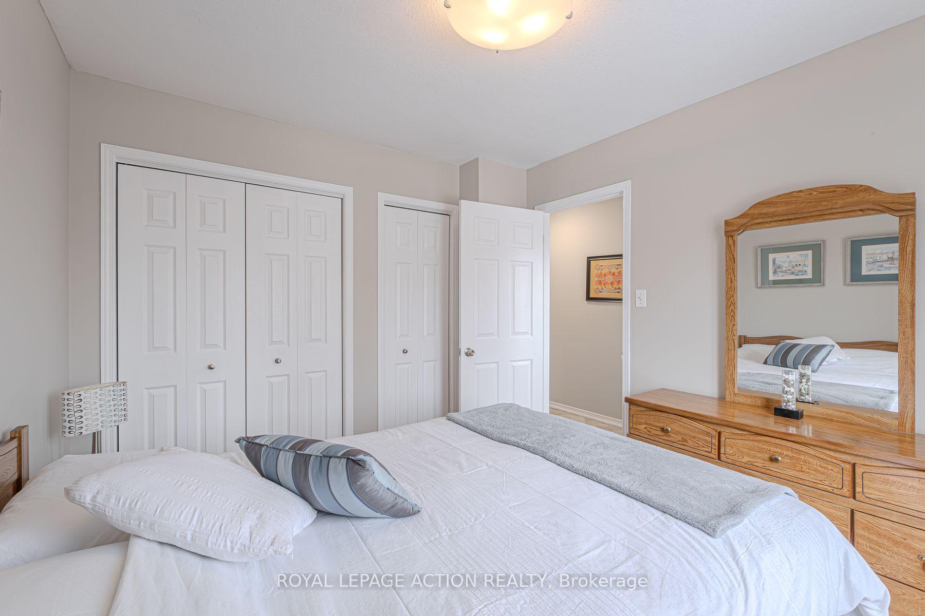 Photo 26 of 18 Whitlaw Way, Brant, Paris — HOMEH