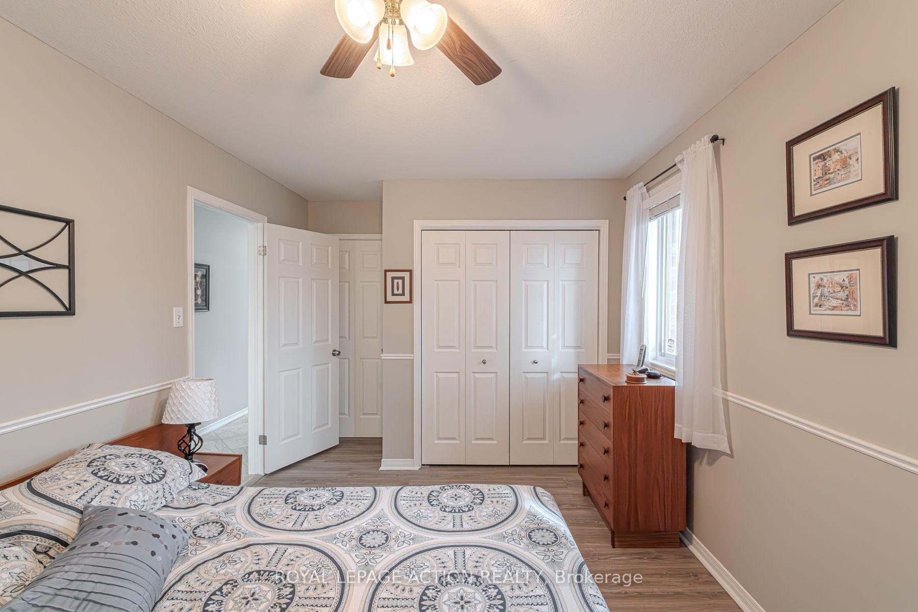 Photo 16 of 18 Whitlaw Way, Brant, Paris — HOMEH