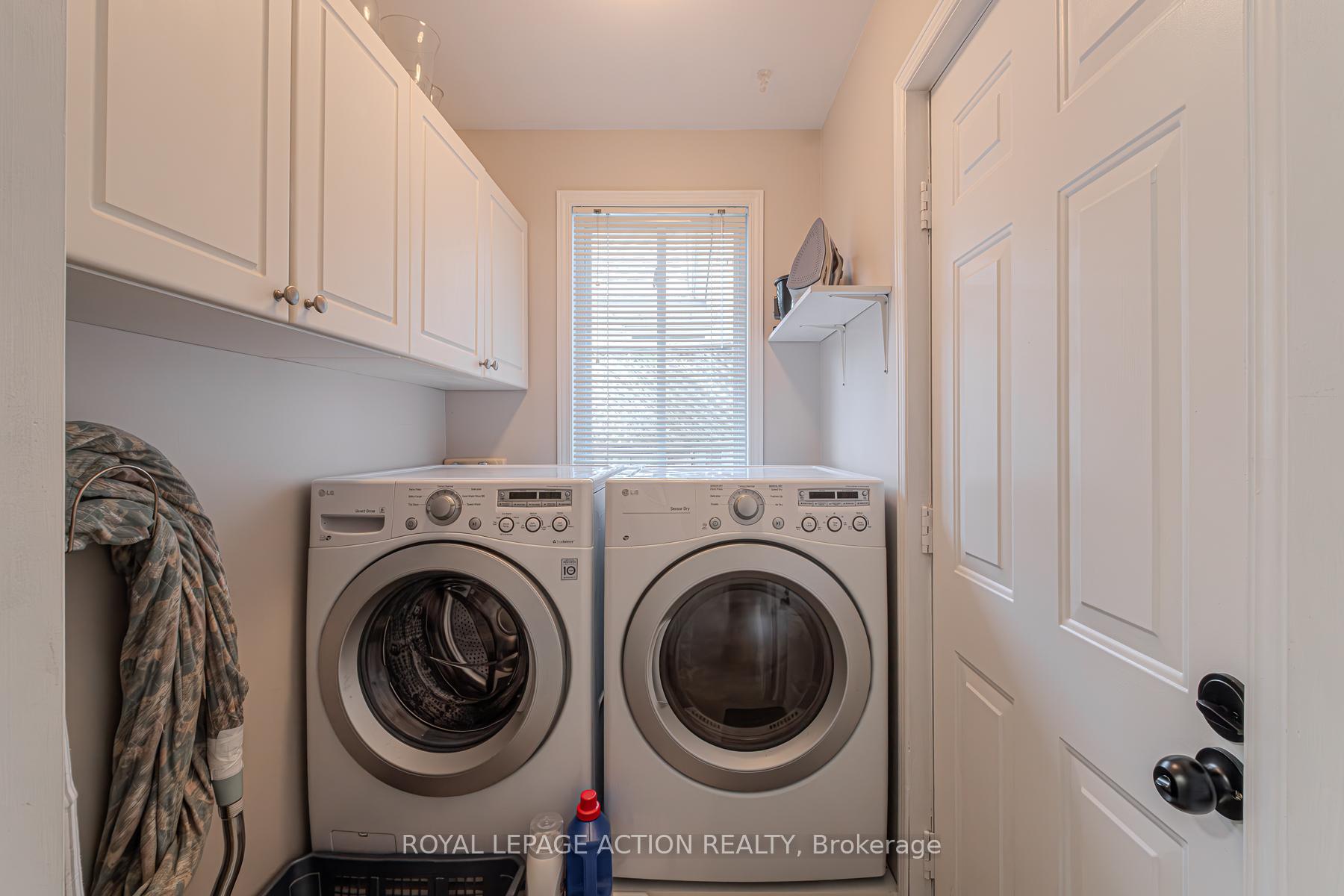 Photo 6 of 18 Whitlaw Way, Brant, Paris — HOMEH
