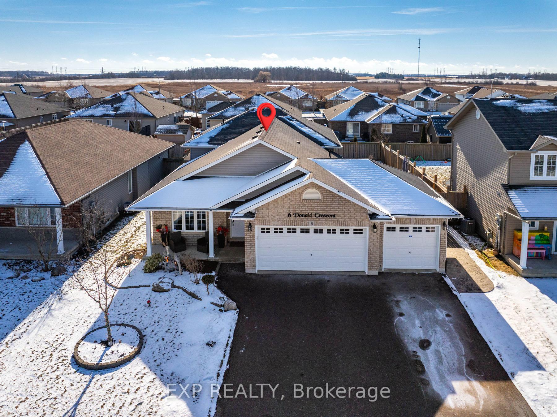 Photo 4 of 6 Donald Crescent, Haldimand — HOMEH