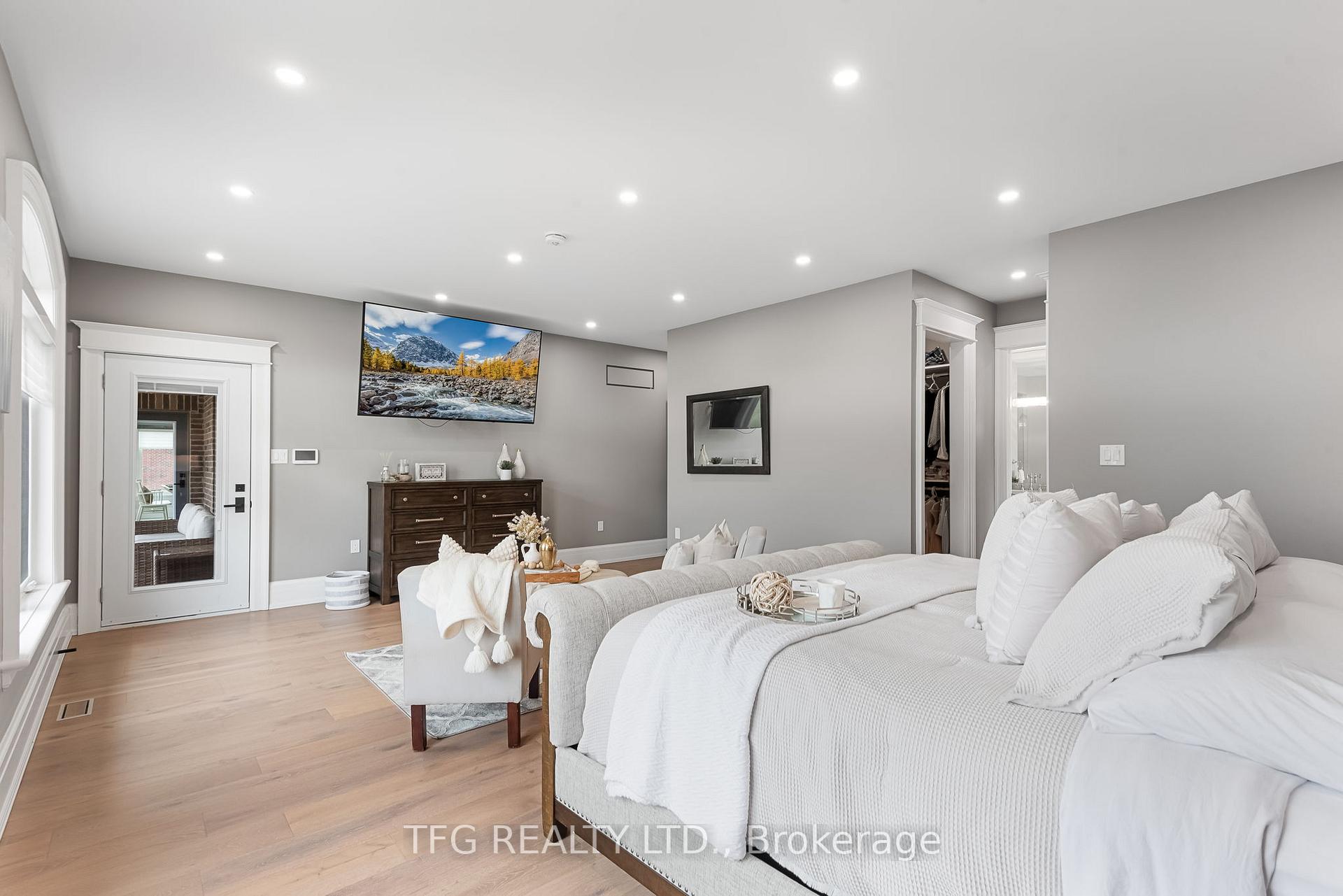 Photo 23 of 3011 Rundle Road, Clarington, Bowmanville — HOMEH