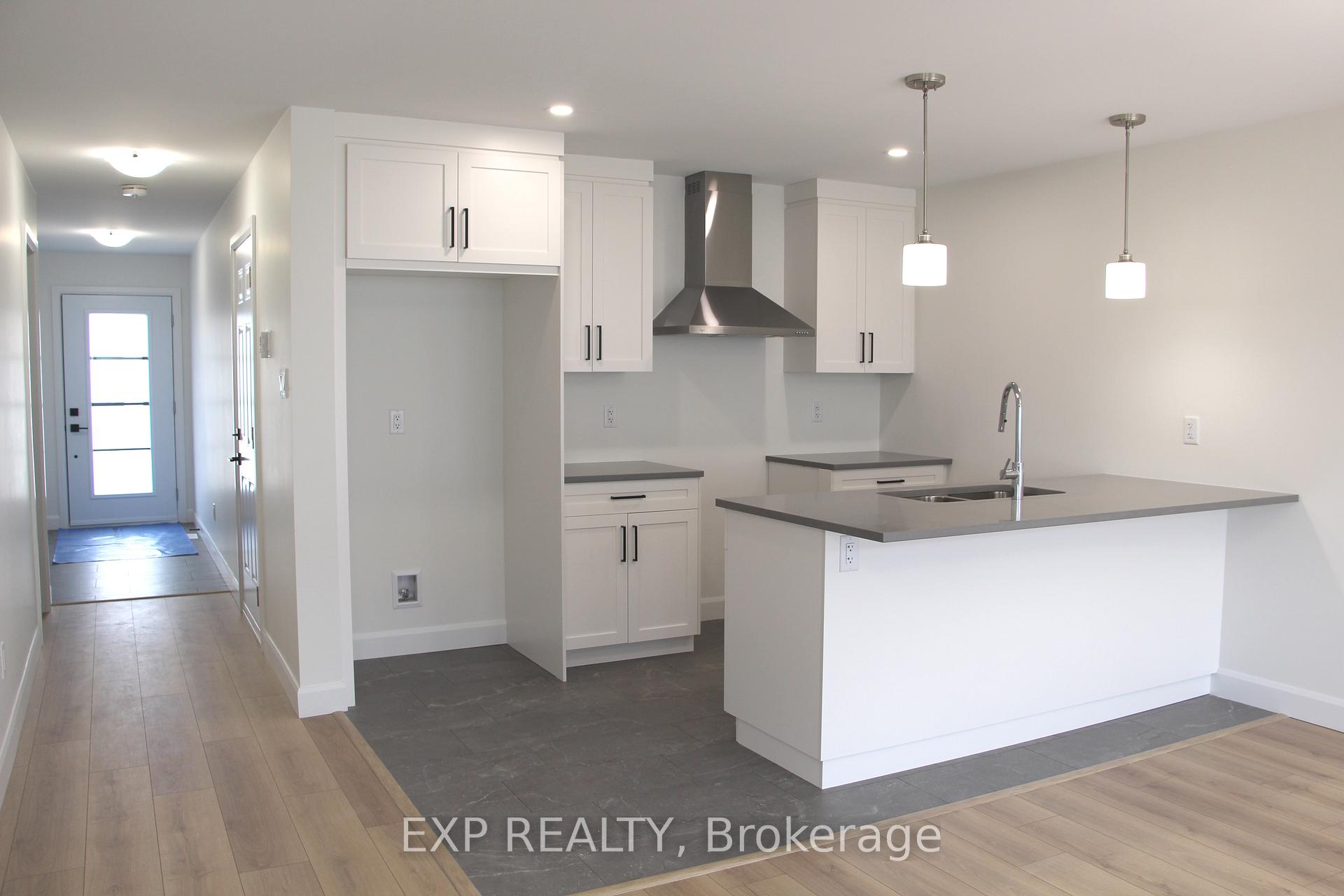 Photo 8 of 316 Hazel Crescent, The Nation, Limoges — HOMEH