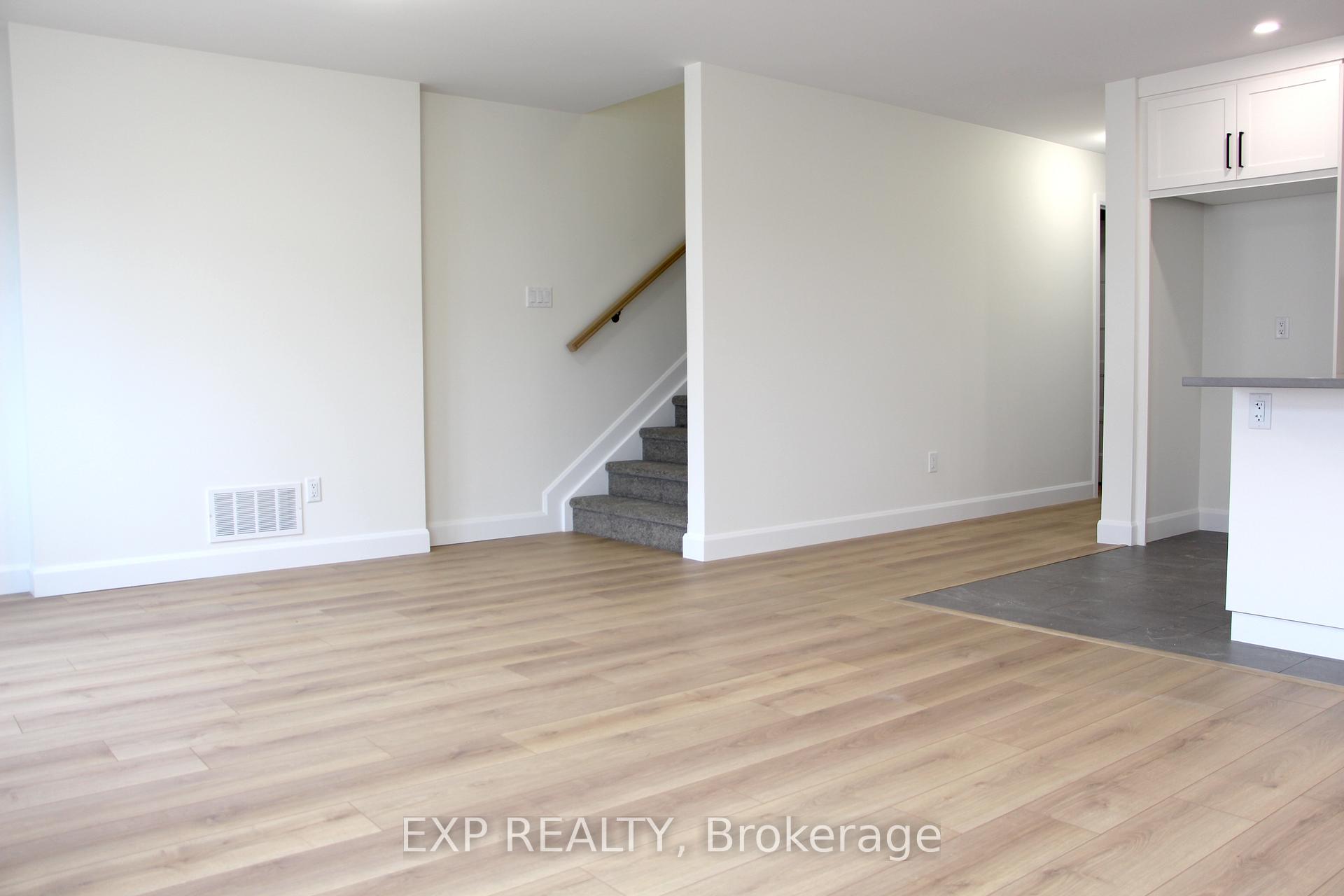 Photo 12 of 316 Hazel Crescent, The Nation, Limoges — HOMEH