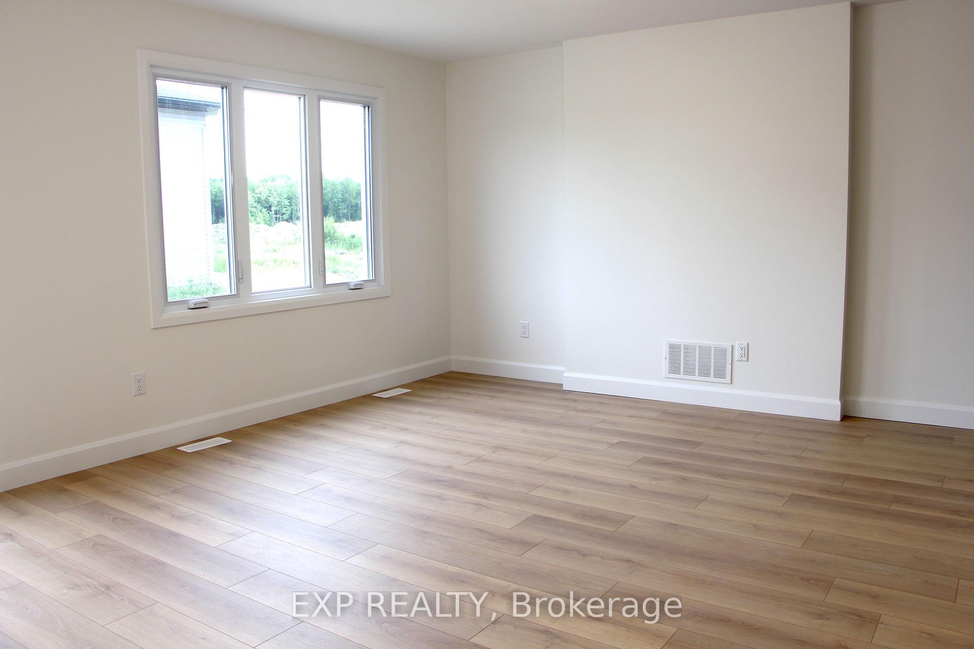 Photo 21 of 316 Hazel Crescent, The Nation, Limoges — HOMEH