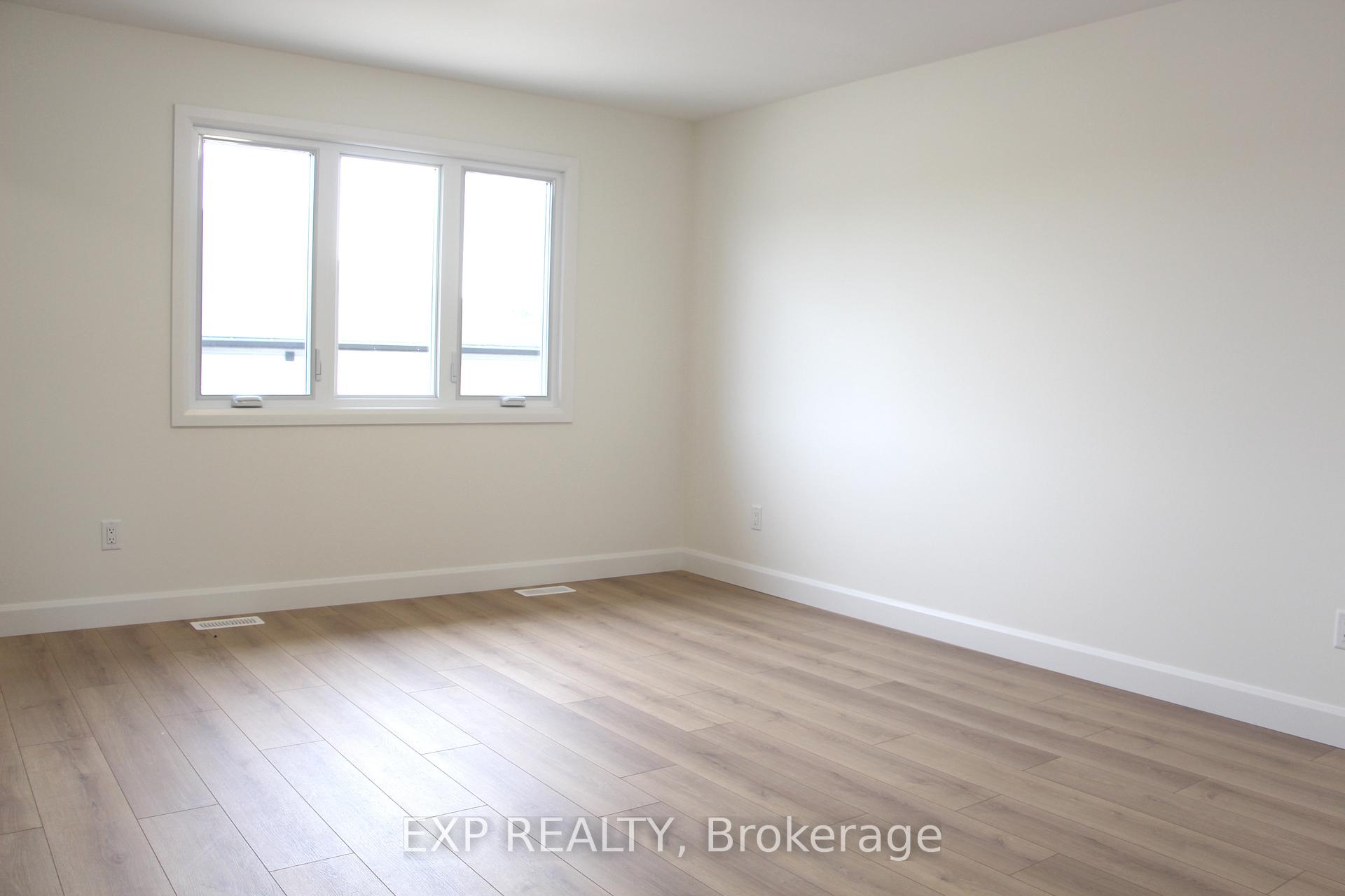 Photo 18 of 316 Hazel Crescent, The Nation, Limoges — HOMEH