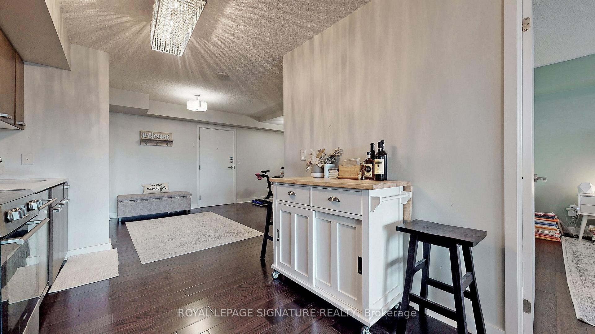 Photo 2 of Unit 822, 295 Adelaide Street W, Toronto, Waterfront Communities — HOMEH