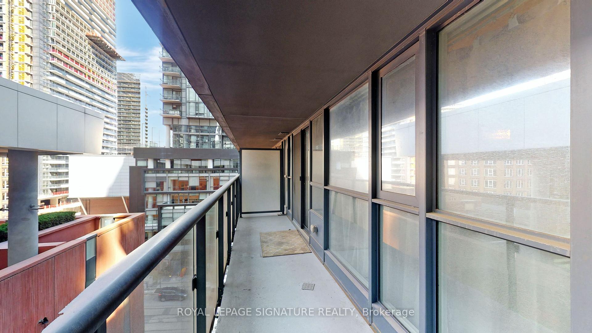 Photo 18 of Unit 822, 295 Adelaide Street W, Toronto, Waterfront Communities — HOMEH