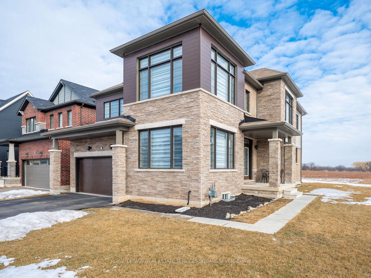 Photo 3 of 71 David Street, Haldimand — HOMEH