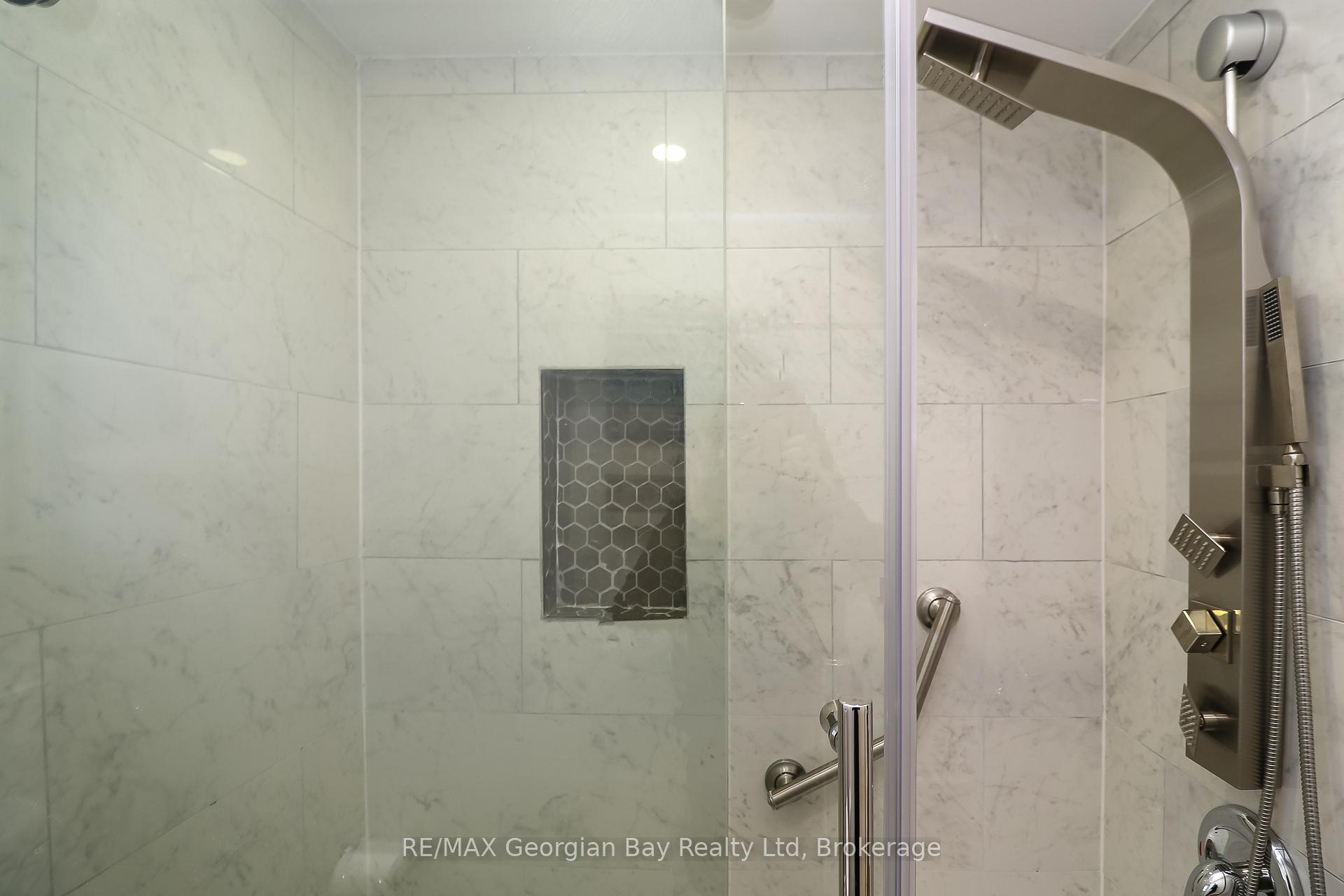 Photo 11 of 332 Newton Street, Tay, Victoria Harbour — HOMEH