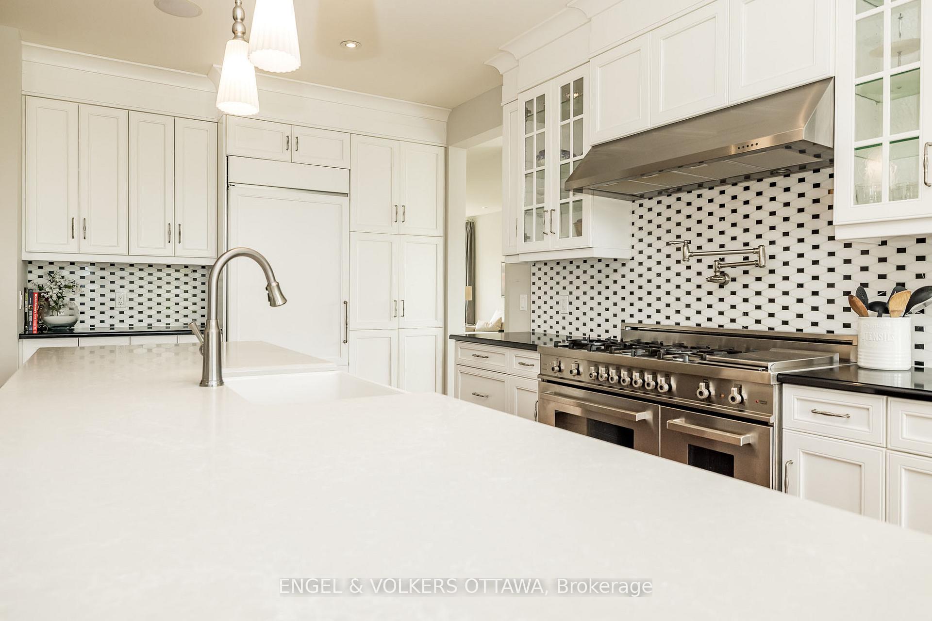 Photo 30 of 300 Long Acres Street, Ottawa, Kanata - Bridlewood — HOMEH