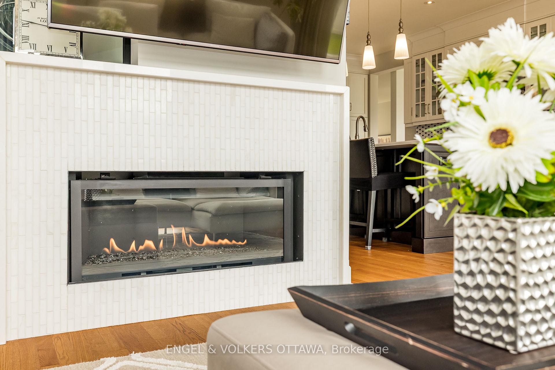 Photo 9 of 300 Long Acres Street, Ottawa, Kanata - Bridlewood — HOMEH