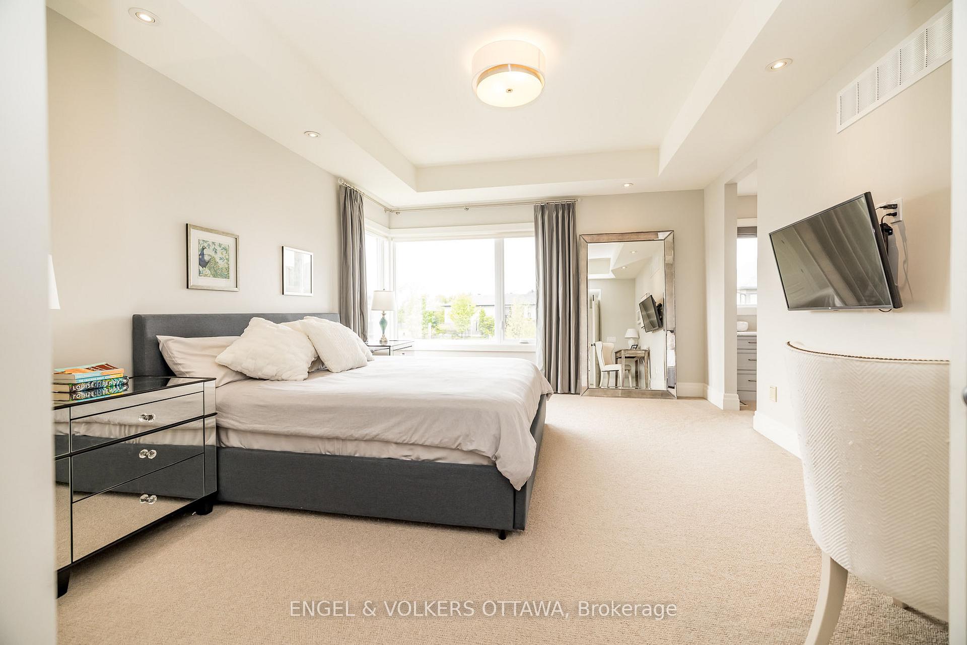 Photo 41 of 300 Long Acres Street, Ottawa, Kanata - Bridlewood — HOMEH