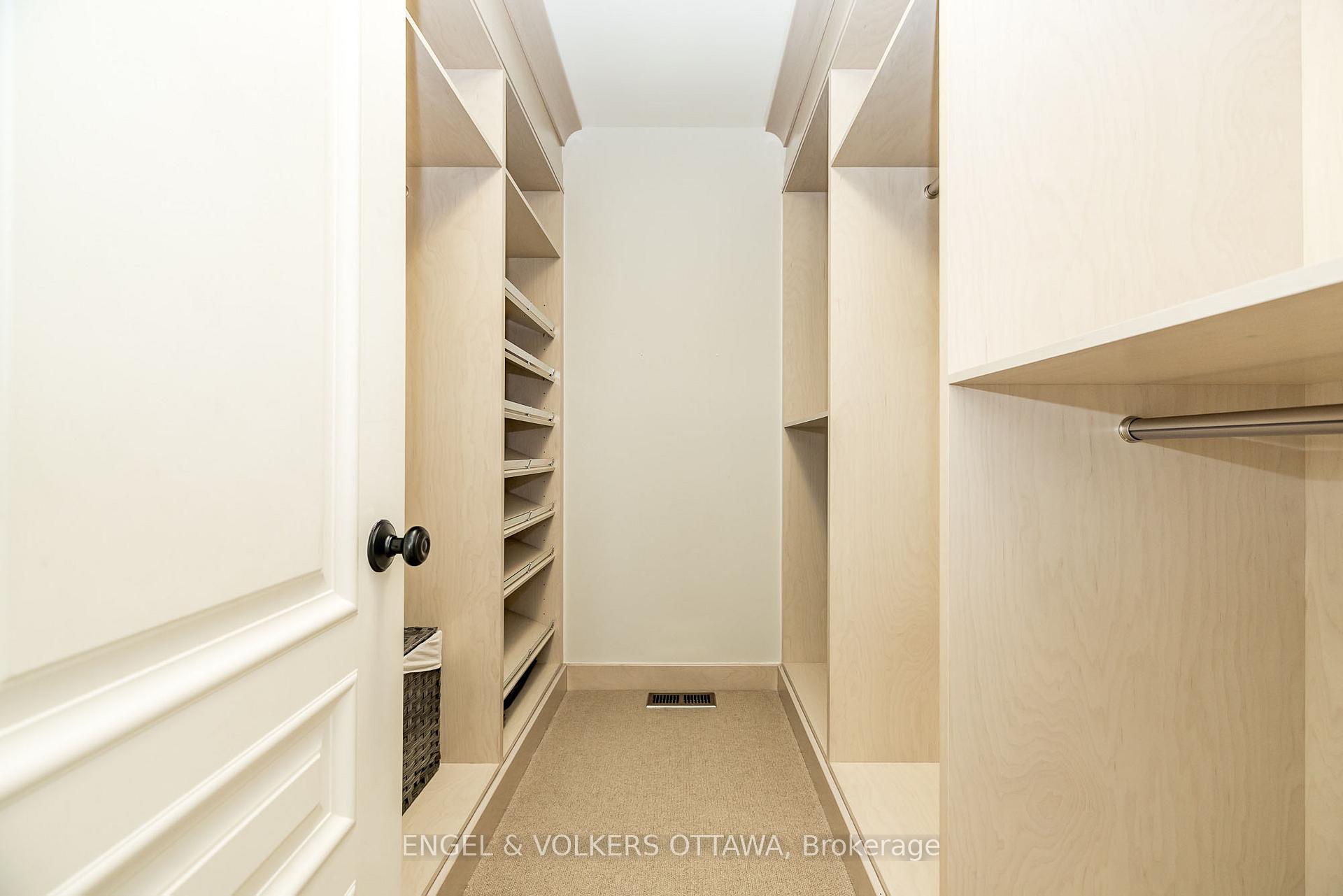 Photo 22 of 300 Long Acres Street, Ottawa, Kanata - Bridlewood — HOMEH