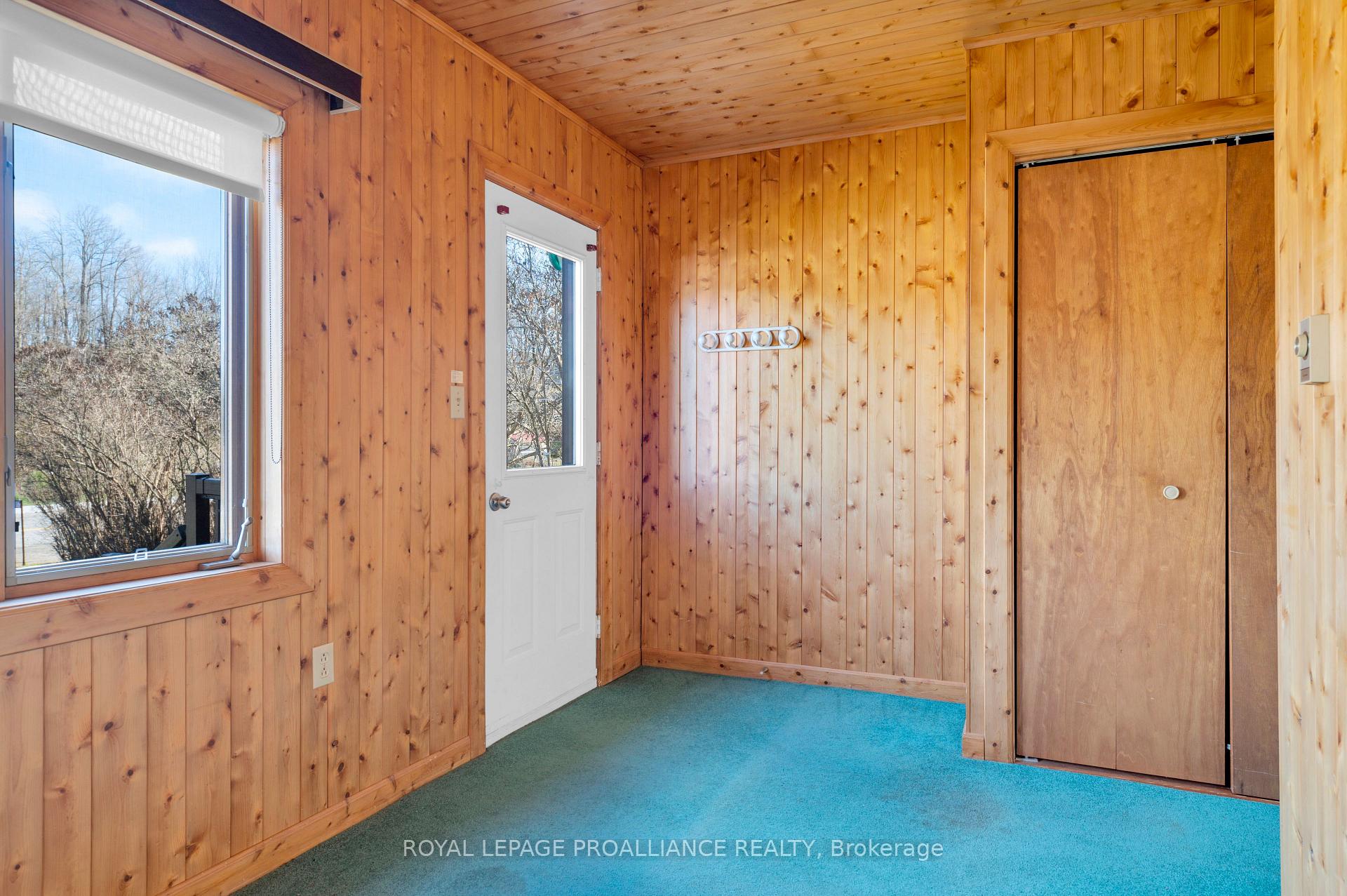 Photo 3 of 14686 Road 509, North Frontenac, Frontenac North — HOMEH