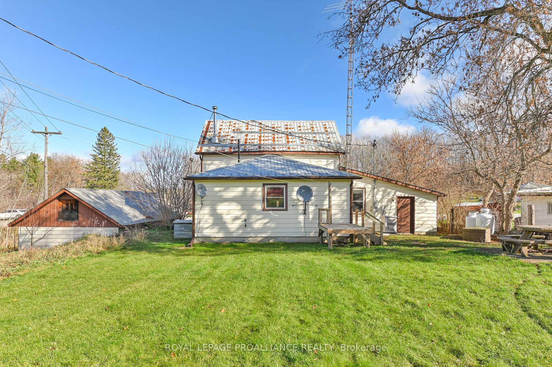 Photo 30 of 14686 Road 509, North Frontenac, Frontenac North — HOMEH