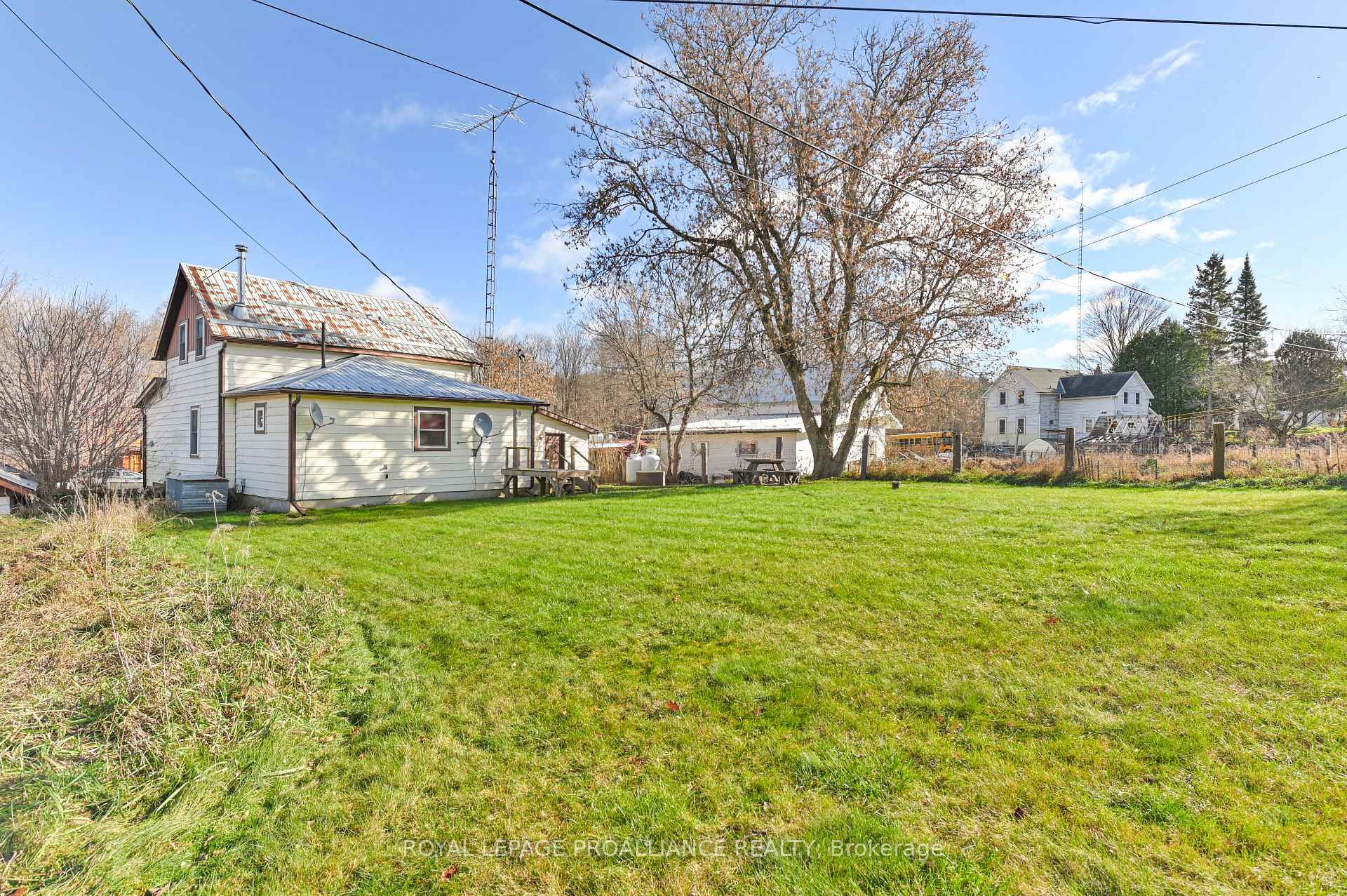 Photo 35 of 14686 Road 509, North Frontenac, Frontenac North — HOMEH