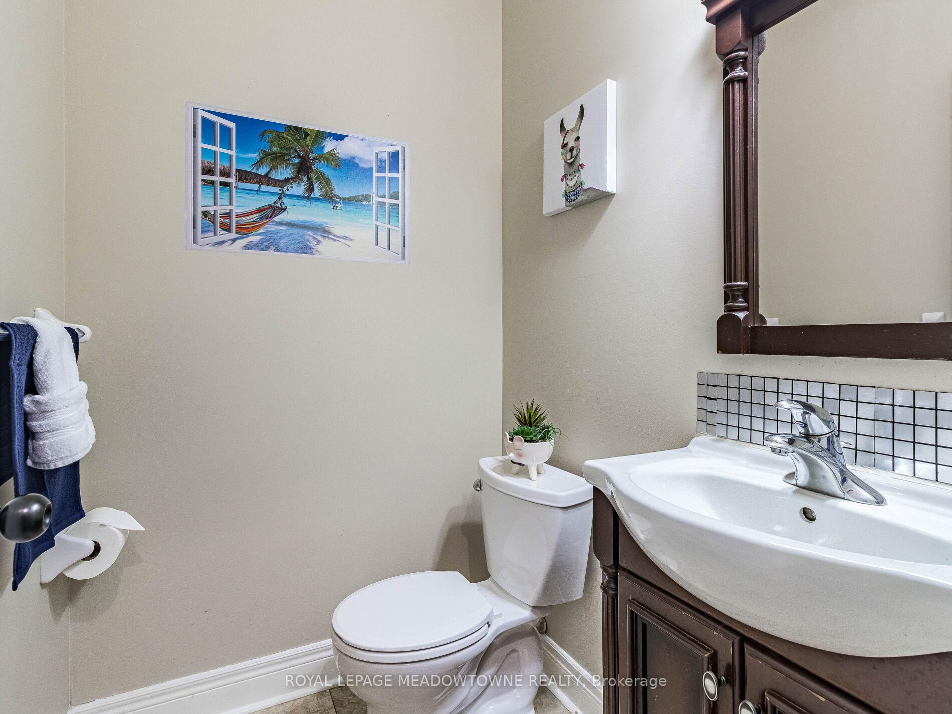Photo 14 of Unit 5, 320 Ravineview Drive, Vaughan, Maple — HOMEH