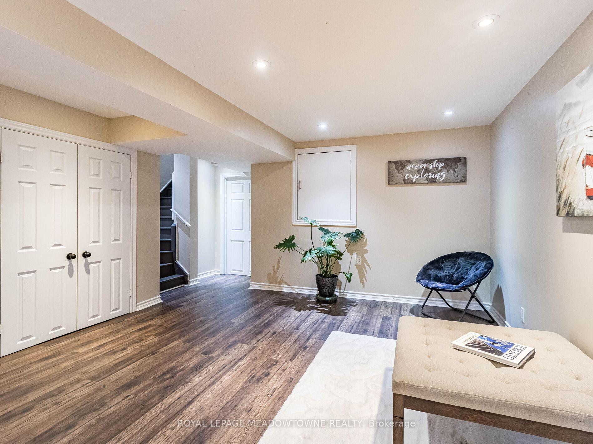 Photo 24 of Unit 5, 320 Ravineview Drive, Vaughan, Maple — HOMEH