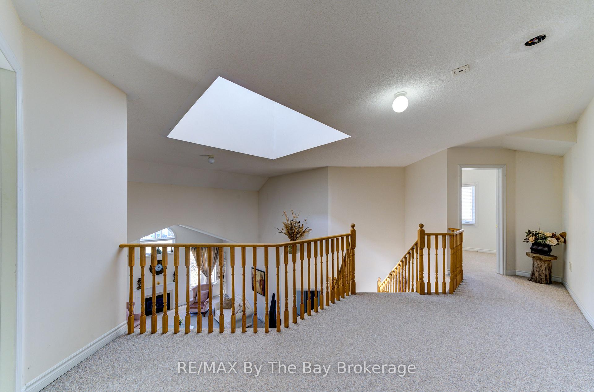 Photo 30 of 14 Surfside Crescent S, Collingwood — HOMEH